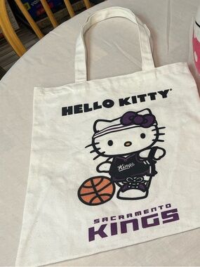 Hello Kitty Sacramento Kings White Tote Bag